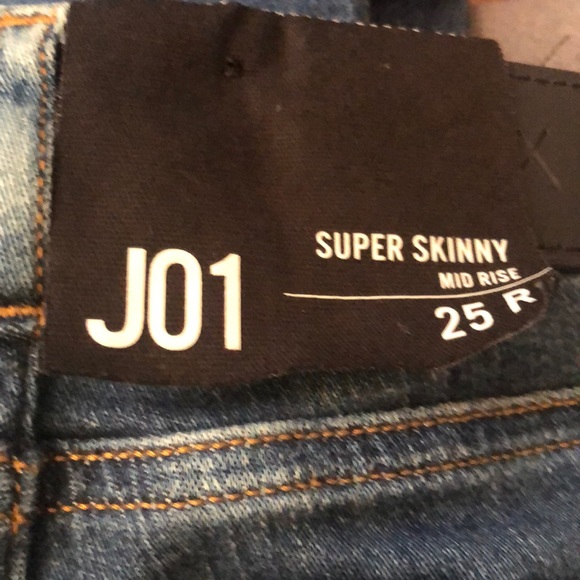 Armani Exchange women jeans size 25 R - Picture 5 of 6